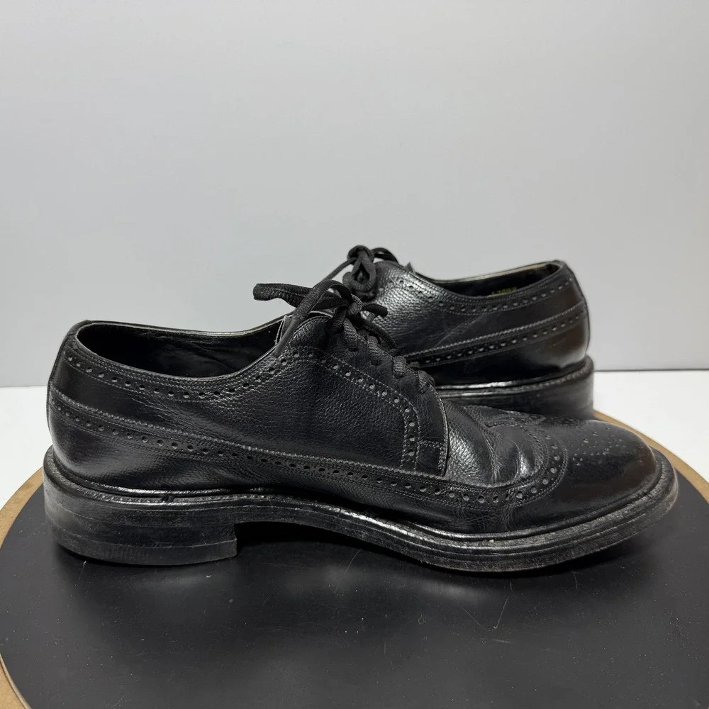 Thom McAn Wingtip Brogue Oxford Men Size 10.5 C Dress Shoe Black Leather Classic
